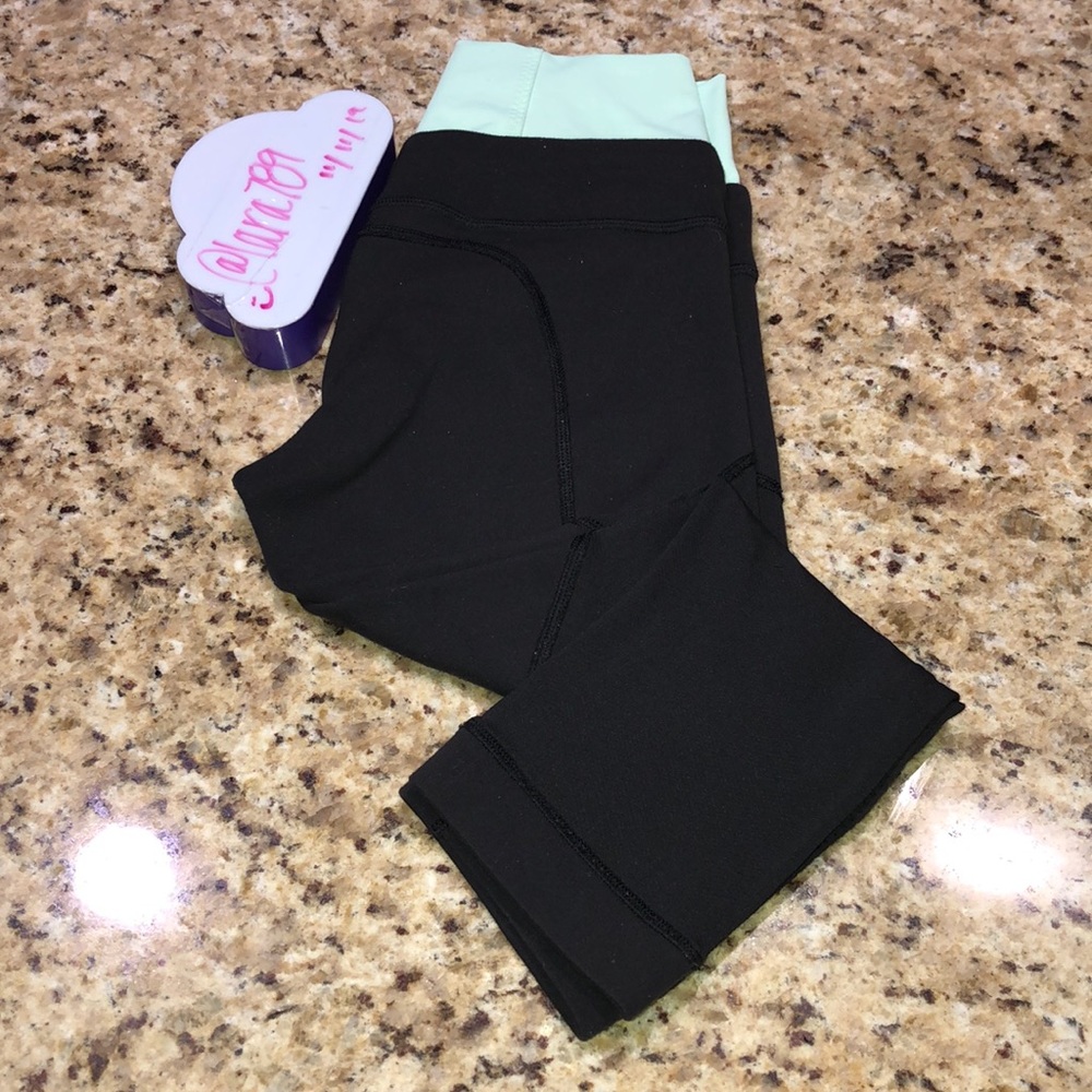 ⭐️Lululemon Cropped Leggings